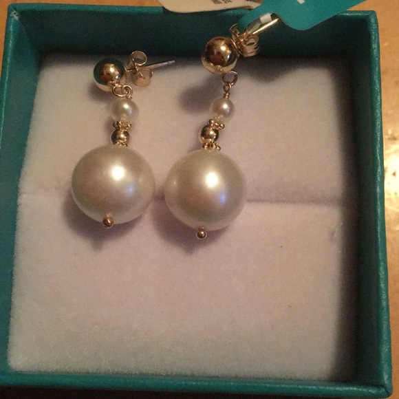Gorgeous pearl earrings with 14K gold by Effy - Picture 2 of 4